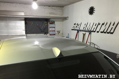 BMW E60 — вмятина на крыше